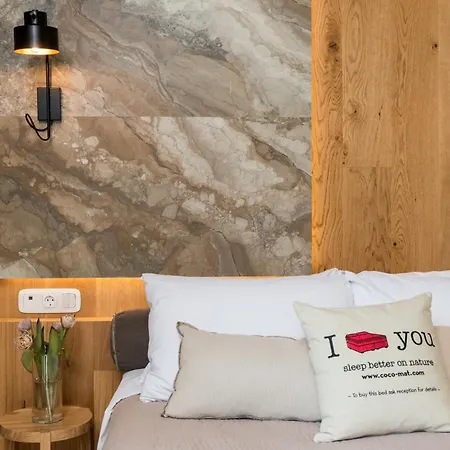 מלון Tsikeli Boutique Meteora - Adults Friendly 3*