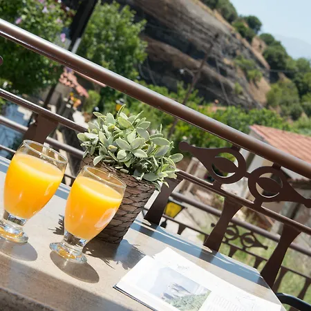 Tsikeli Boutique Meteora - Adults Friendly فندق كالامباكا