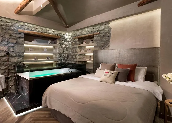 Tsikeli Boutique Meteora - Adults Friendly