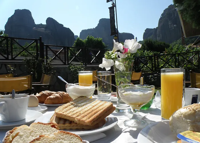 מלון Tsikeli Boutique Meteora - Adults Friendly 3*